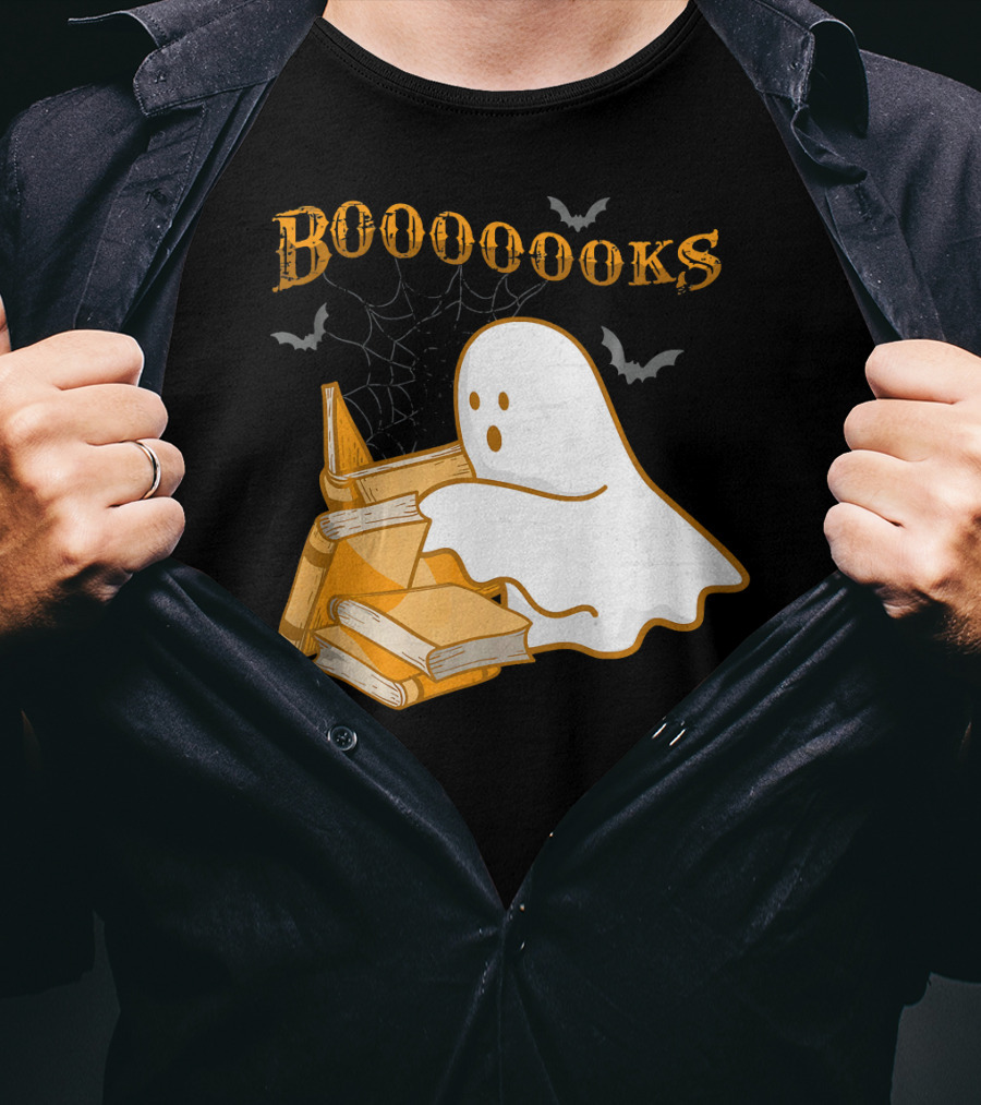 Booooooks Ghost Reading Bat Halloween Teacher T-Shirt