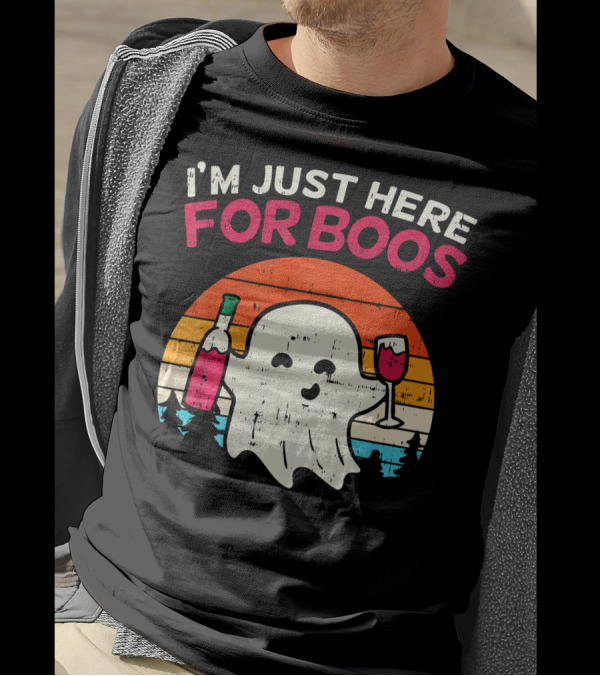 I'm Just Here For Boos Retro Ghost Wine Vintage T-Shirt