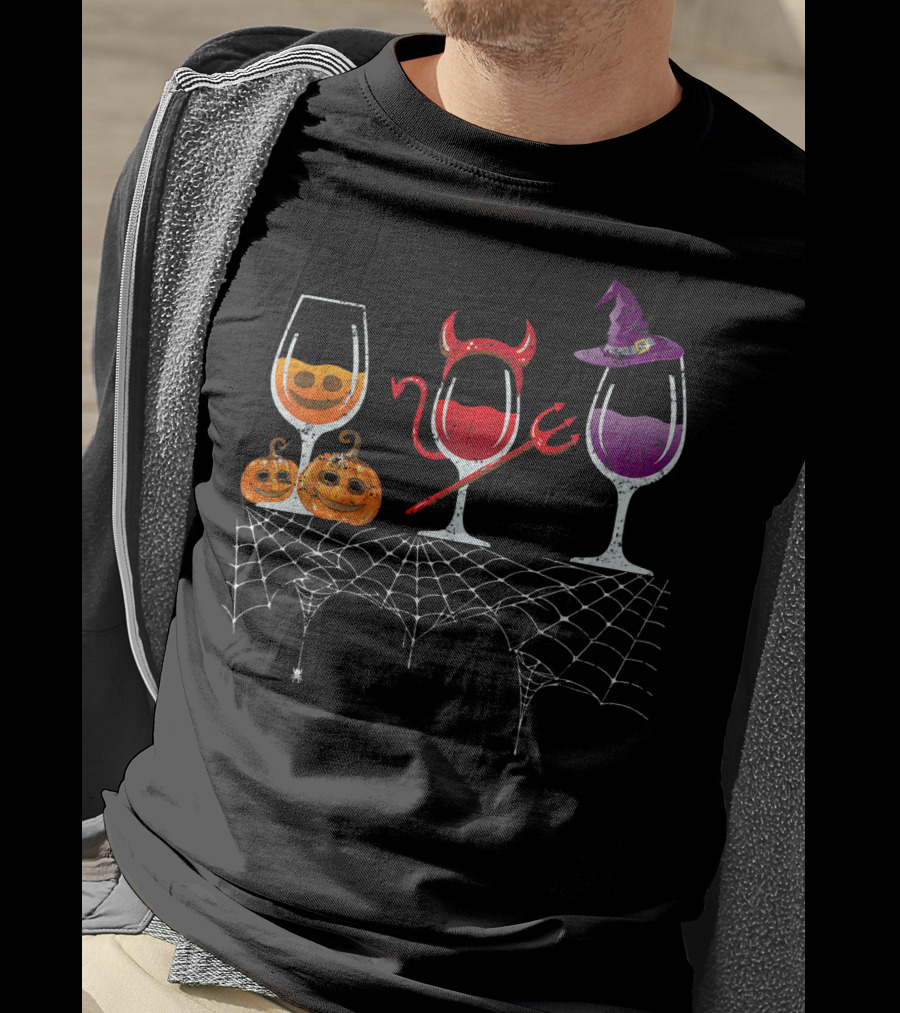 Vintage Halloween Red Devil Purple Witch Wine Glass Pumpkin Faces T-Shirt