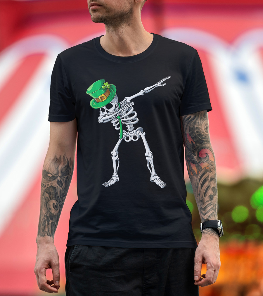 Dabbing Skeleton in Green Leprechaun Hat with Clover T-Shirt