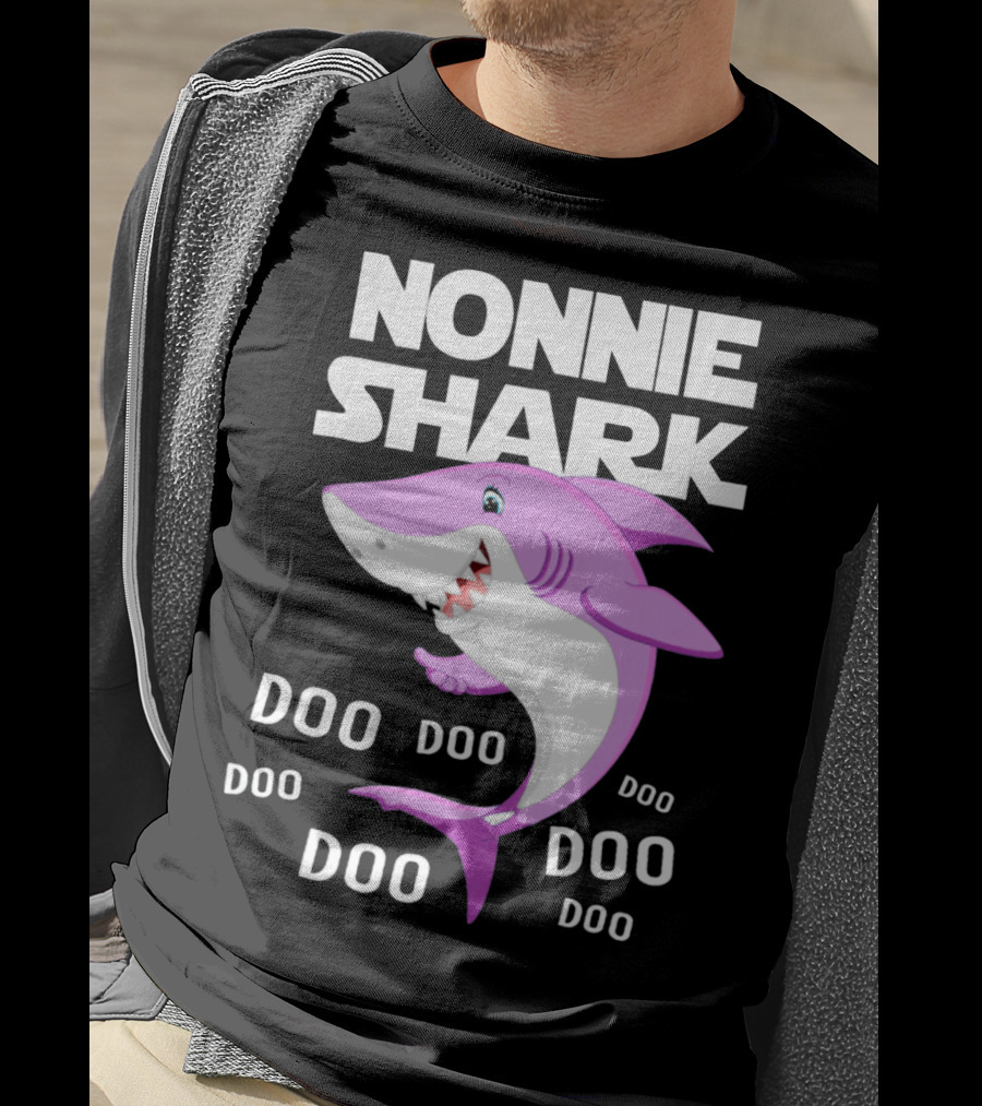 Nonnie Shark Doo Doo Doo Grandma Gift T-Shirt