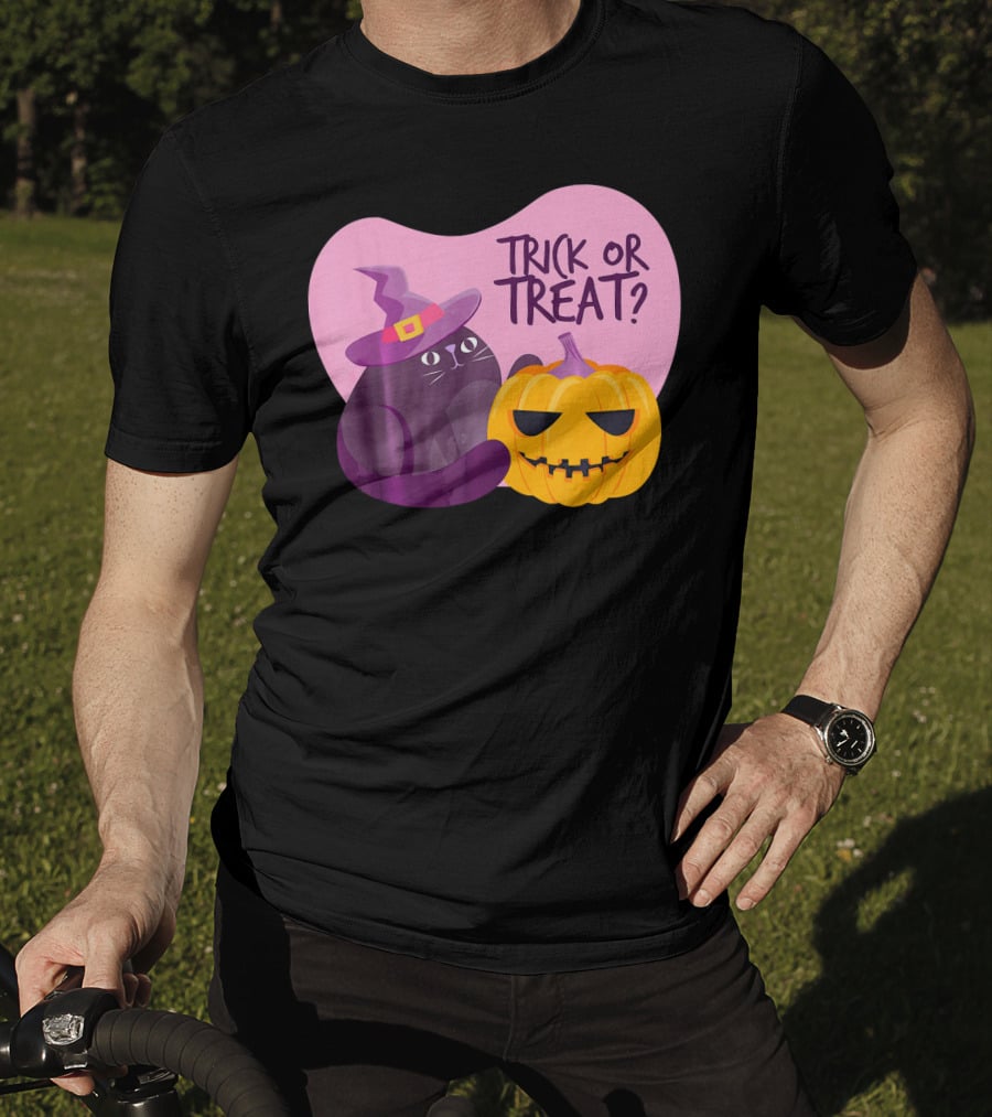 Trick Or Treat Happy Halloween Day Kids Halloween Pump T-Shirt