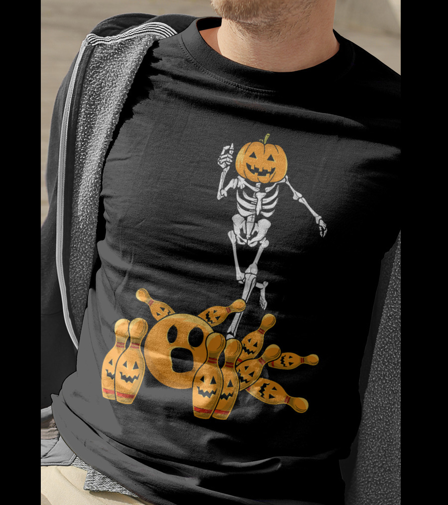 Bones Skeleton Pumpkin Head Halloween Bowling Pin Strike T-Shirt