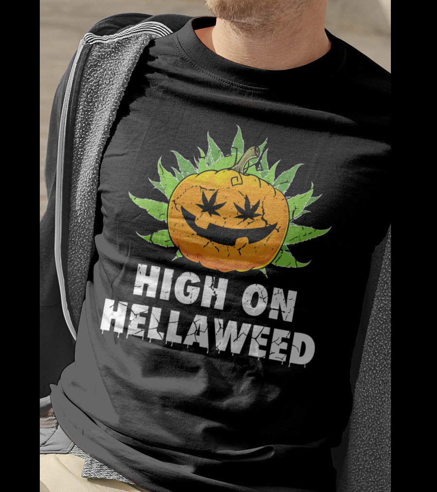 High On Hellaweed Halloween Weed Cannabis Pumpkin Face T-Shirt