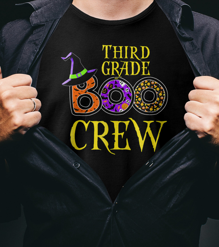 Third Grade Boo Crew Halloween Costume With Witch Hat And Spooky T-Shirt