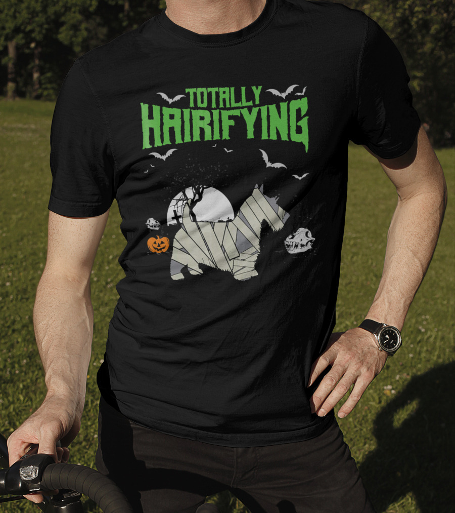 Totally Hairifying Frightening Mummy Sco Halloween Scene T-Shirt