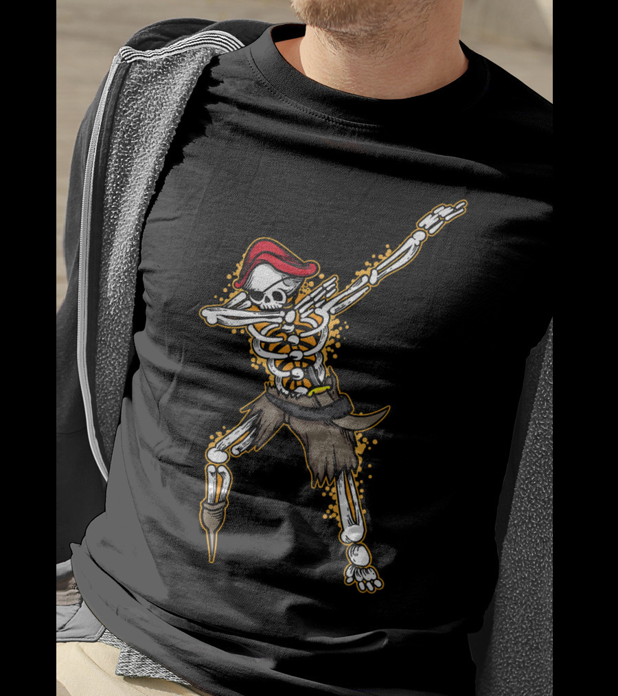Dabbing Pirate Skeleton Funny Zo T-Shirt