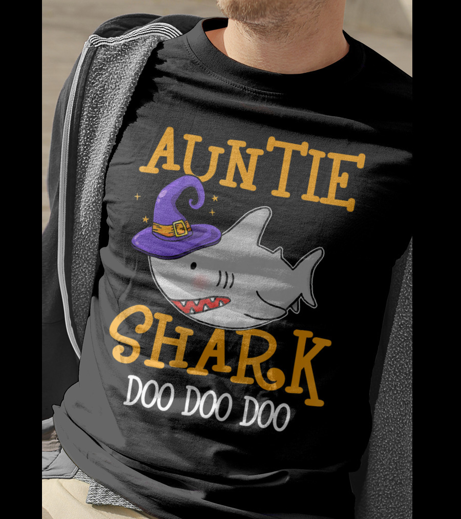 Auntie Shark Doo Doo Doo Funny Halloween With Witch Hat T-Shirt