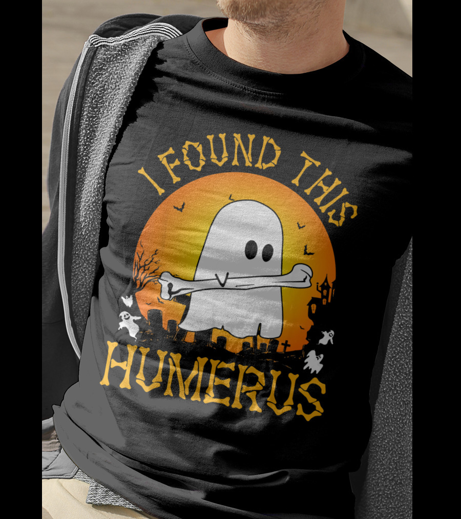 I Found This Humerus Halloween Ghost With Bone Spooky Graveyard Scene T-Shirt
