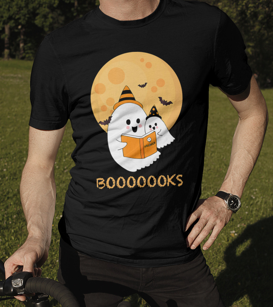 Halloween Ghosts Reading Boooooks Under Full Moon T-Shirt