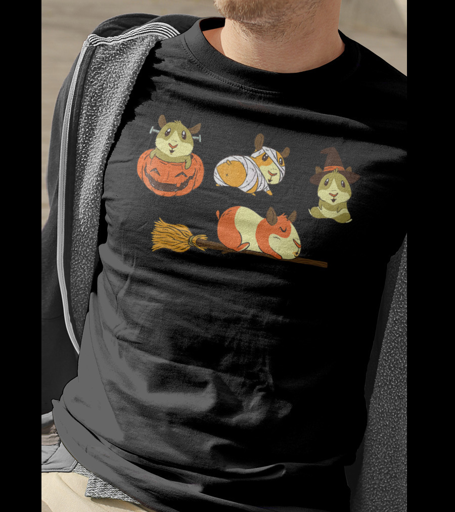 Funny Halloween Guinea Pigs With Witch And Pumpkin Costumes T-Shirt