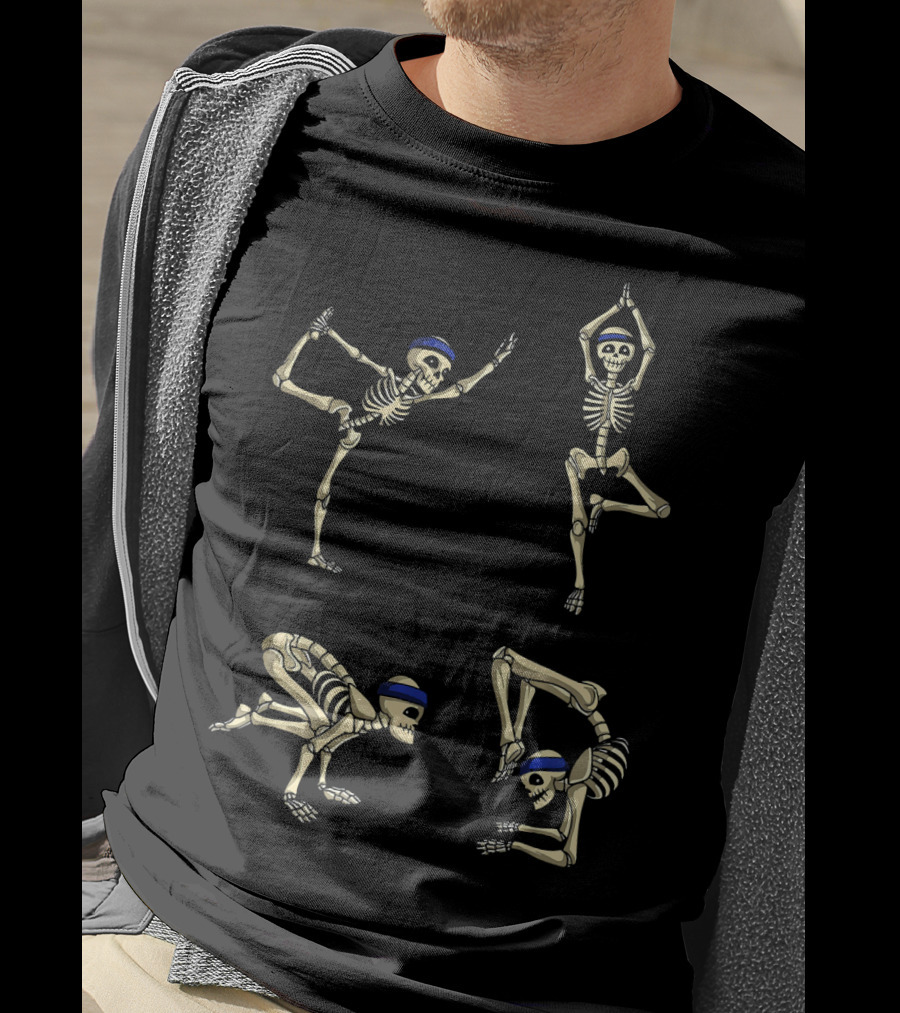 Skeleton Yoga Poses For Halloween Celebrations T-Shirt