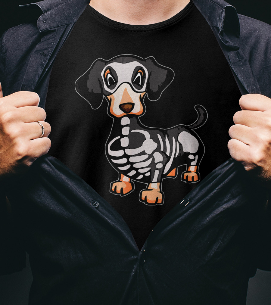 Funny Dachshund Skeleton Bones Halloween Dog T-Shirt
