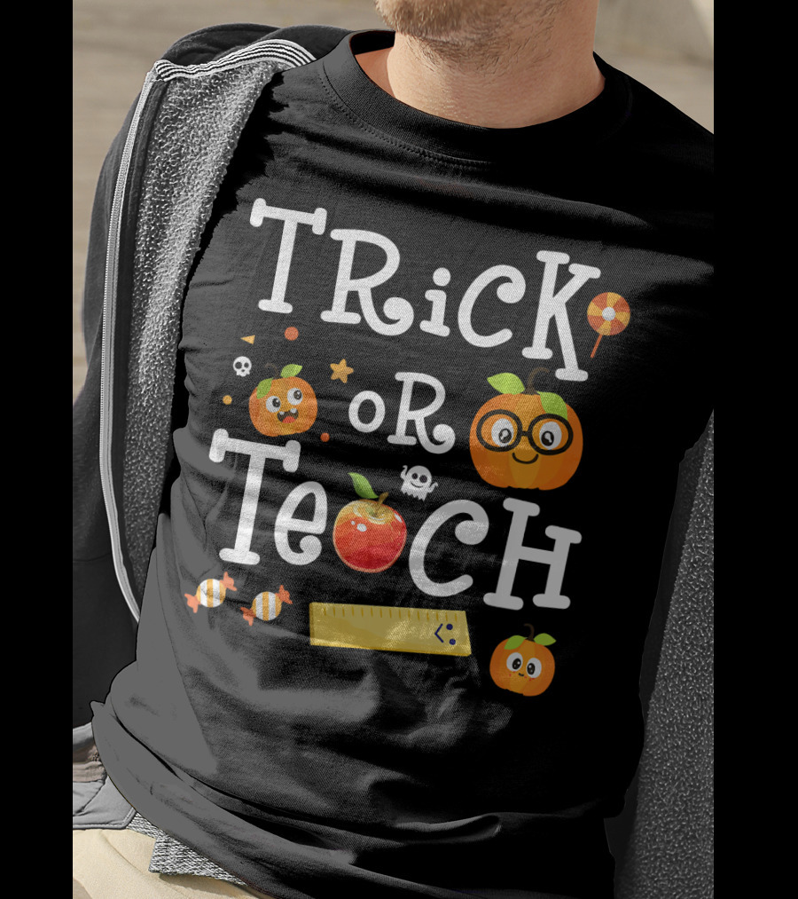 Trick Or Teach Scary Pumpkin Student Halloween T-Shirt