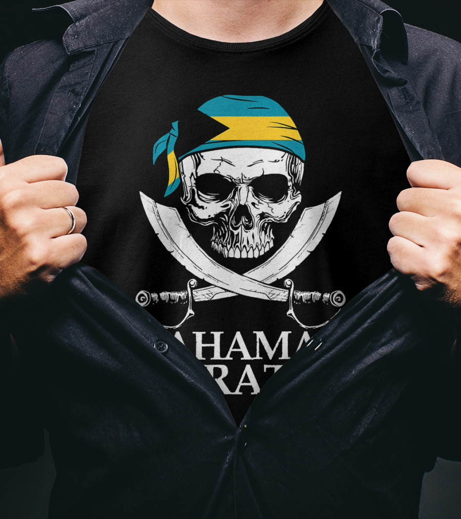Bahamas Pirate Skull Crossed Cutlasses Jolly Roger Flag Bandana T-Shirt