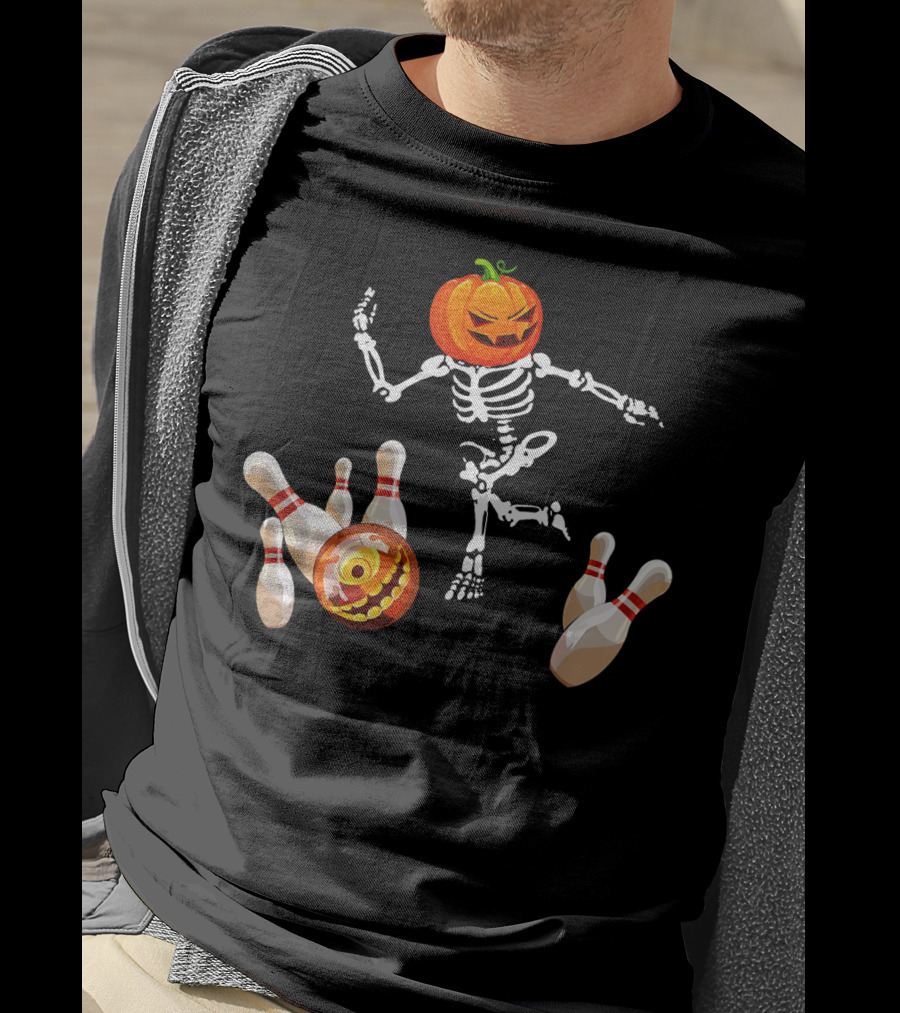 Funny Halloween Pumpkin Head Skeleton Bowling Scene T-Shirt