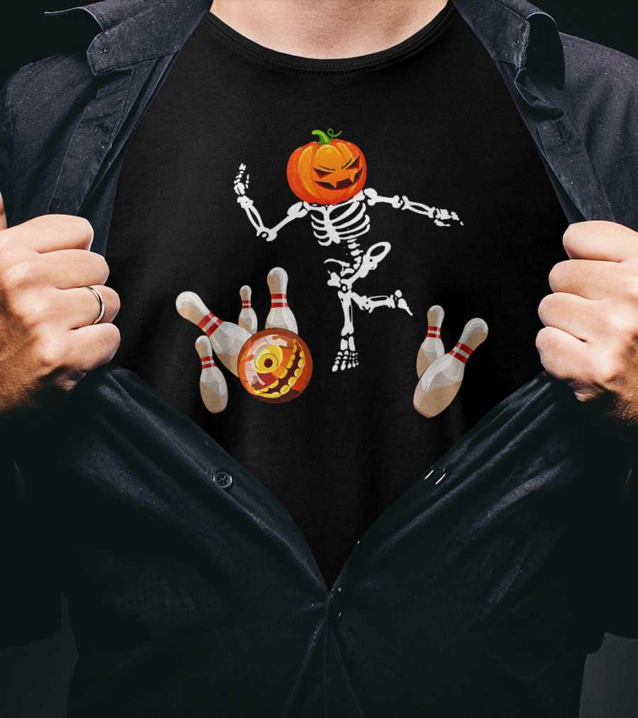 Funny Halloween Pumpkin Head Skeleton Bowling Scene T-Shirt