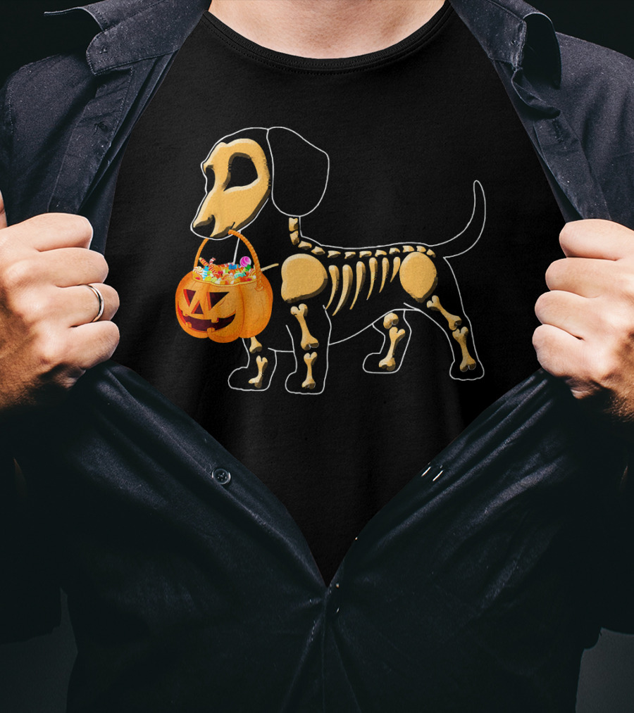 Happy Halloween Funny Dachshund Pumpkin Dog Skeleton Candy T-Shirt
