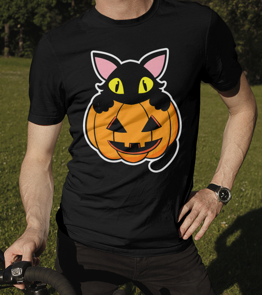 Black Cat Peeking Over Pumpkin Funny Scary Happy Halloween T-Shirt