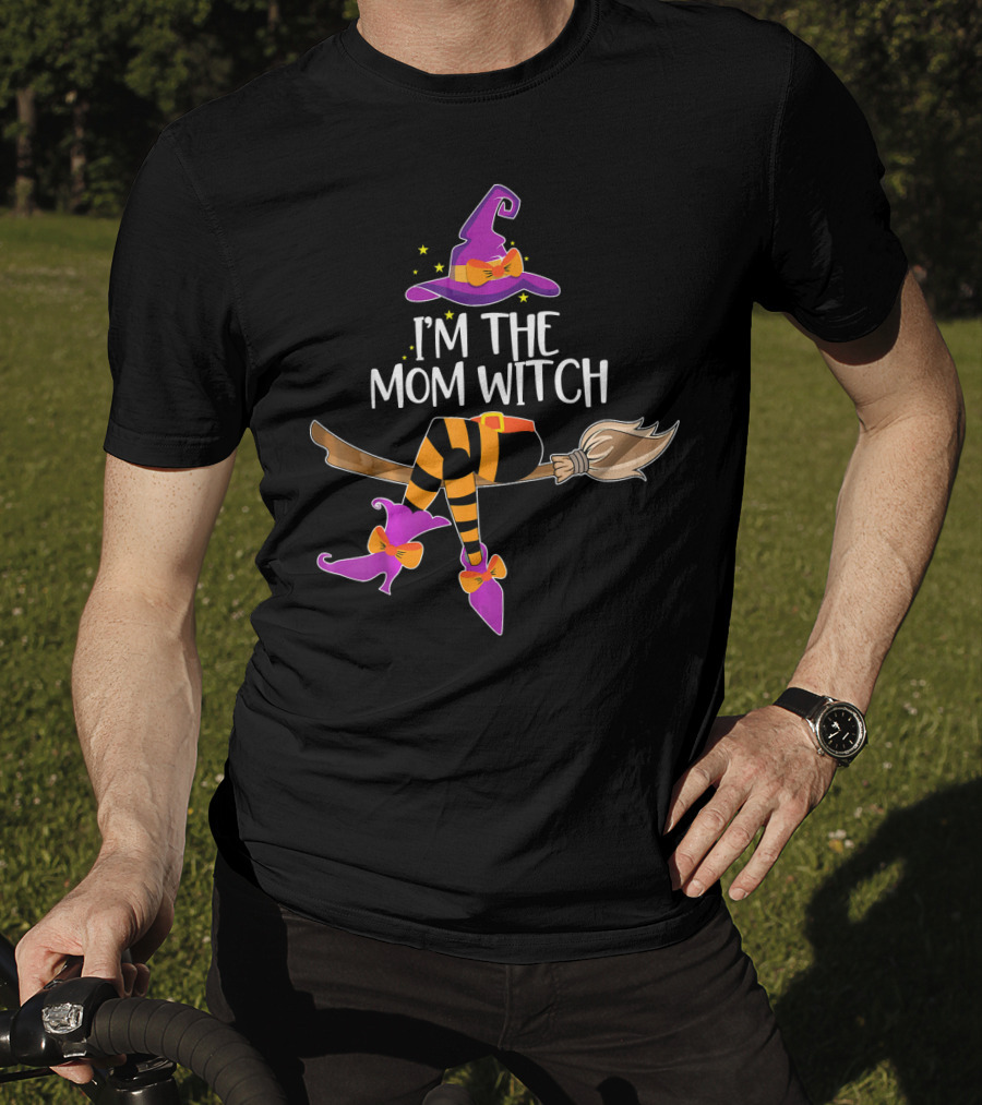 I’m The Mom Witch Halloween Matching Wizard Hat And Broomstick T-Shirt