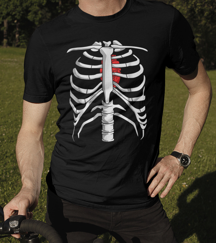 Skeleton Ribcage With Red Heart Day Of The Dead T-Shirt