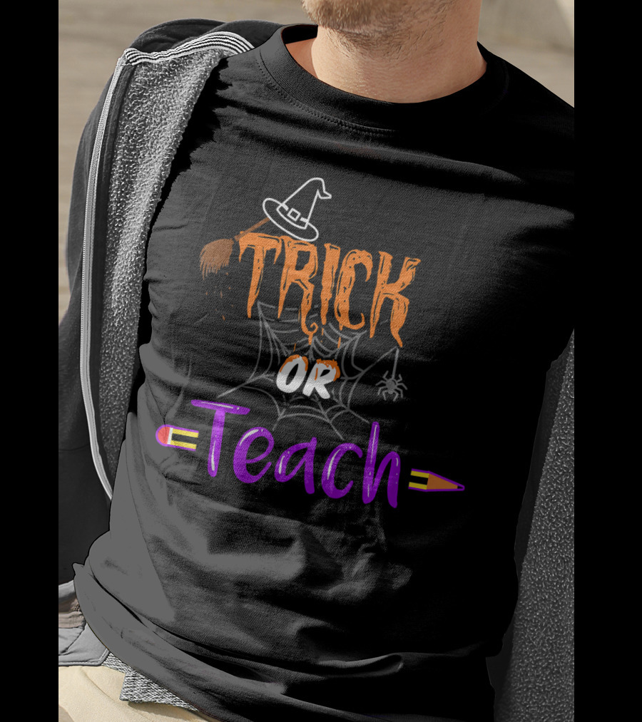 Trick Or Teach Funny Halloween Spider Witch Hat Pencil T-Shirt