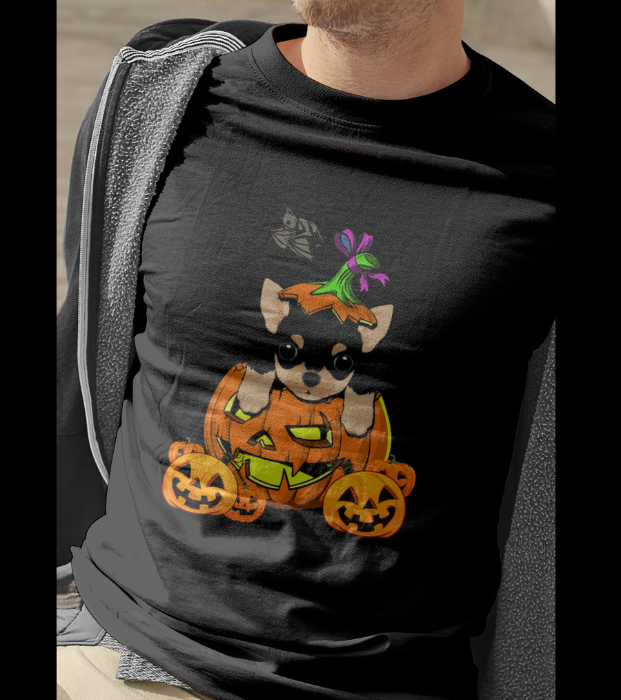 Happy Halloween Funny Chihuahua Jack-O'-Lantern Pumpkin With Bats T-Shirt