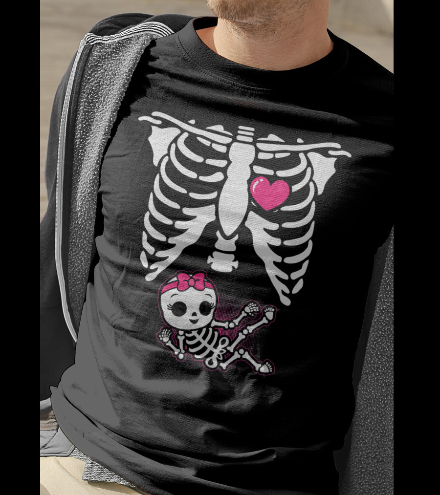 Halloween Skeleton Pregnancy Ribcage With Baby Girl And Heart T-Shirt