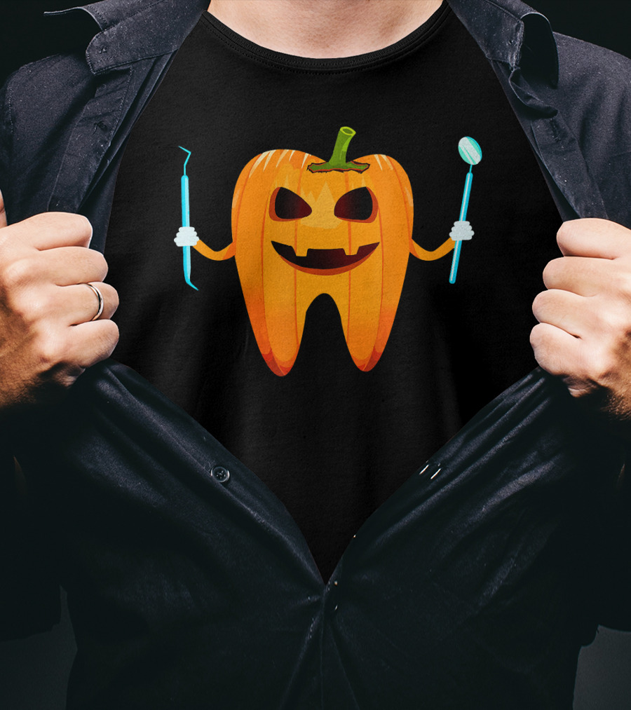 Halloween Tooth Pumpkin Holding Dental Tools T-Shirt