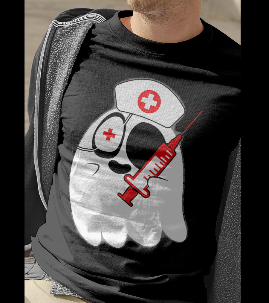 Funny Ghost Nurse Emoji With Syringe Nurse Hat T-Shirt