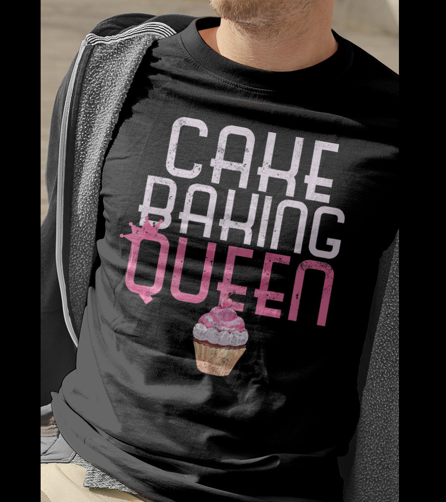 Cake Baking Queen Cupcake T-Shirt