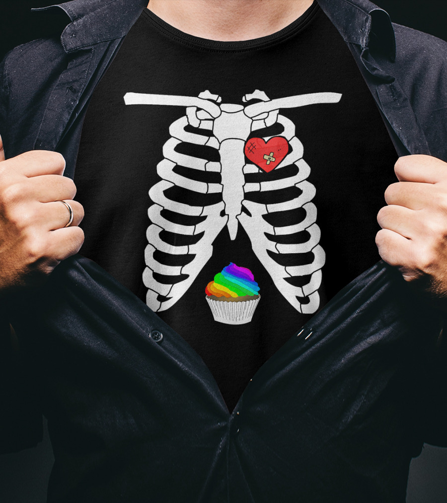 Halloween Skeleton X Ray Rainbow Cupcake Heart T-Shirt