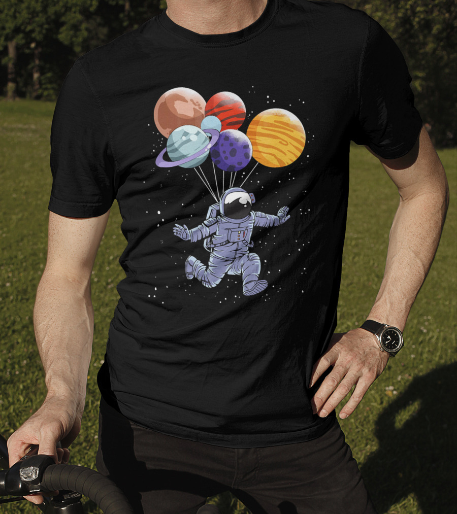 Astronaut Floating With Planet Balloons In Space Boys T-Shirt