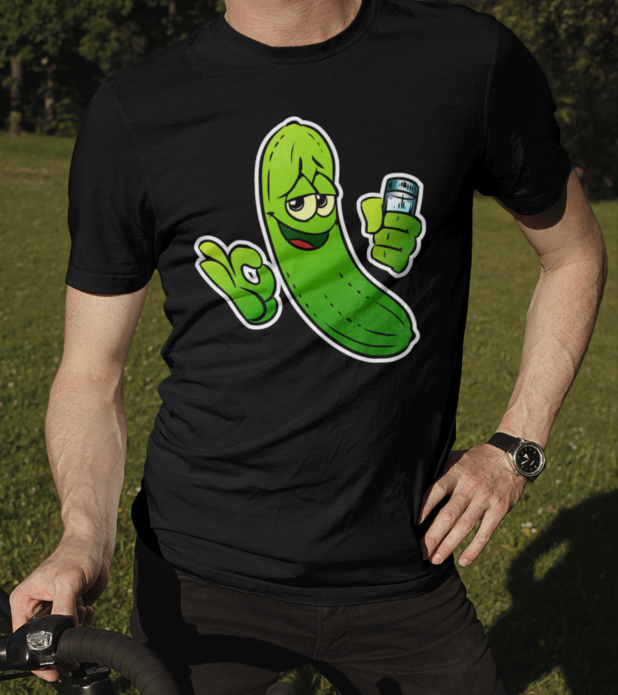 Funny Cool Pickle With Salt Shaker Spicy Vegetables Cucu T-Shirt