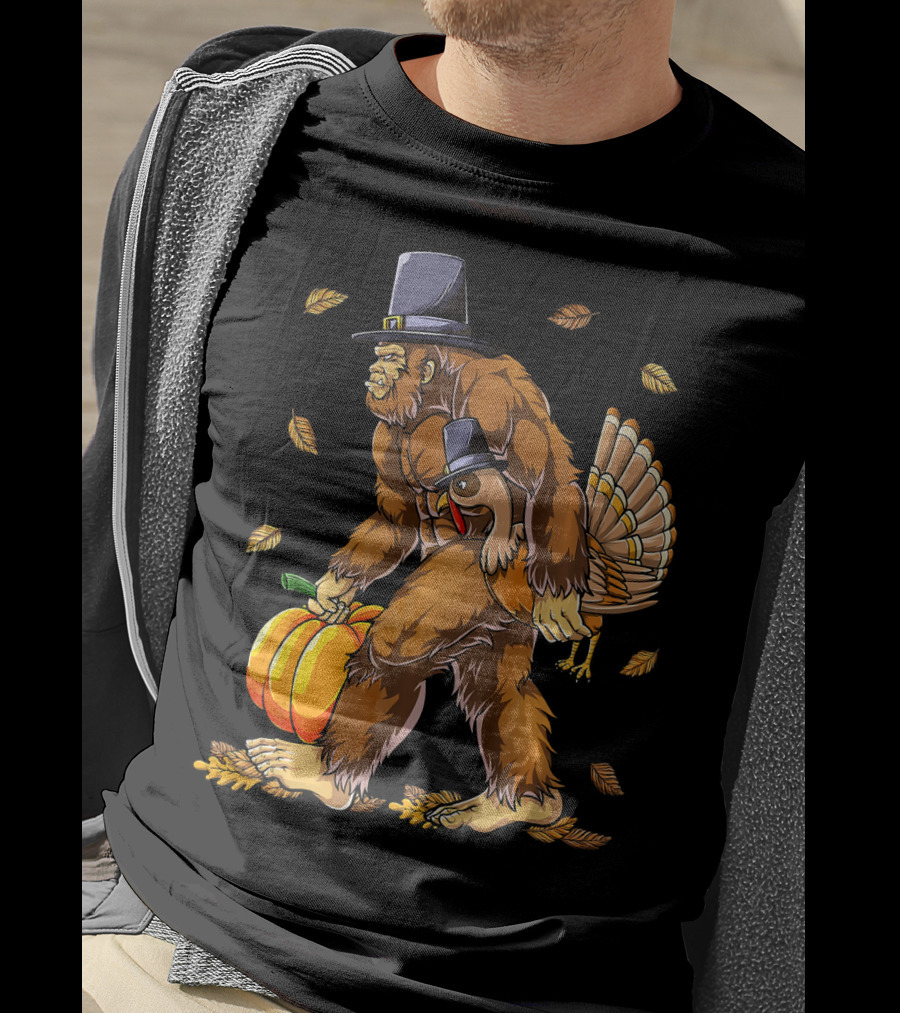 Bigfoot Pilgrim Turkey Carrying Pumpkin Thanksgiving T-Shirt