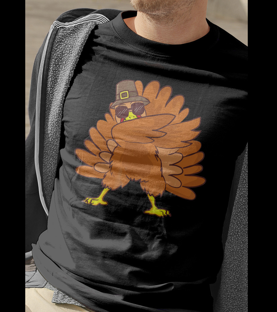 Thanksgiving Turkey Dab Dance With Sunglasses And Pilgrim Hat T-Shirt