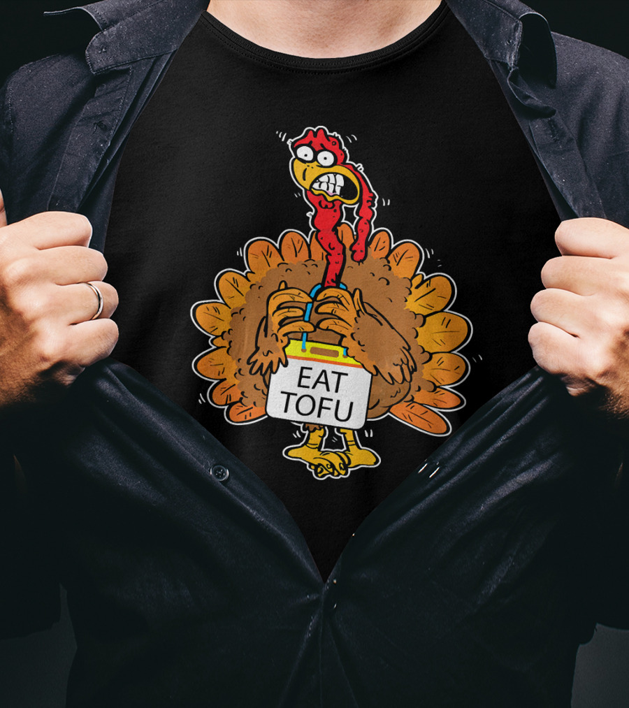 Save A Turkey Eat Tofu Funny Cartoon Turkey Holding Sign T-Shirt