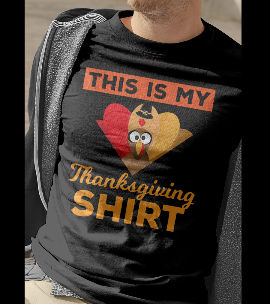 This Is My Thanksgiving Shirt Funny Runaway Turkey T-Shirt