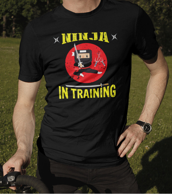Ninja In Training Samurai Sword Martial Arts Red Circle Shuriken T-Shirt