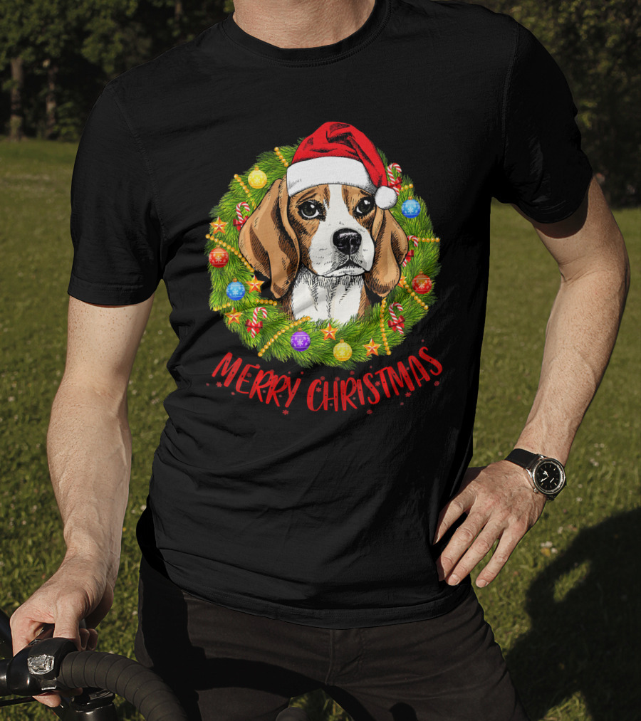 Merry Christmas Beagle Dogs In Santa Hat With Holiday Wreath T-Shirt