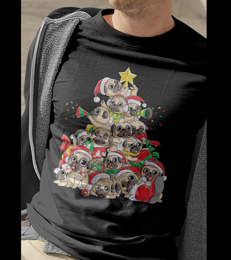 Merry Pugmas Christmas Tree With Pugs In Santa Hats T-Shirt