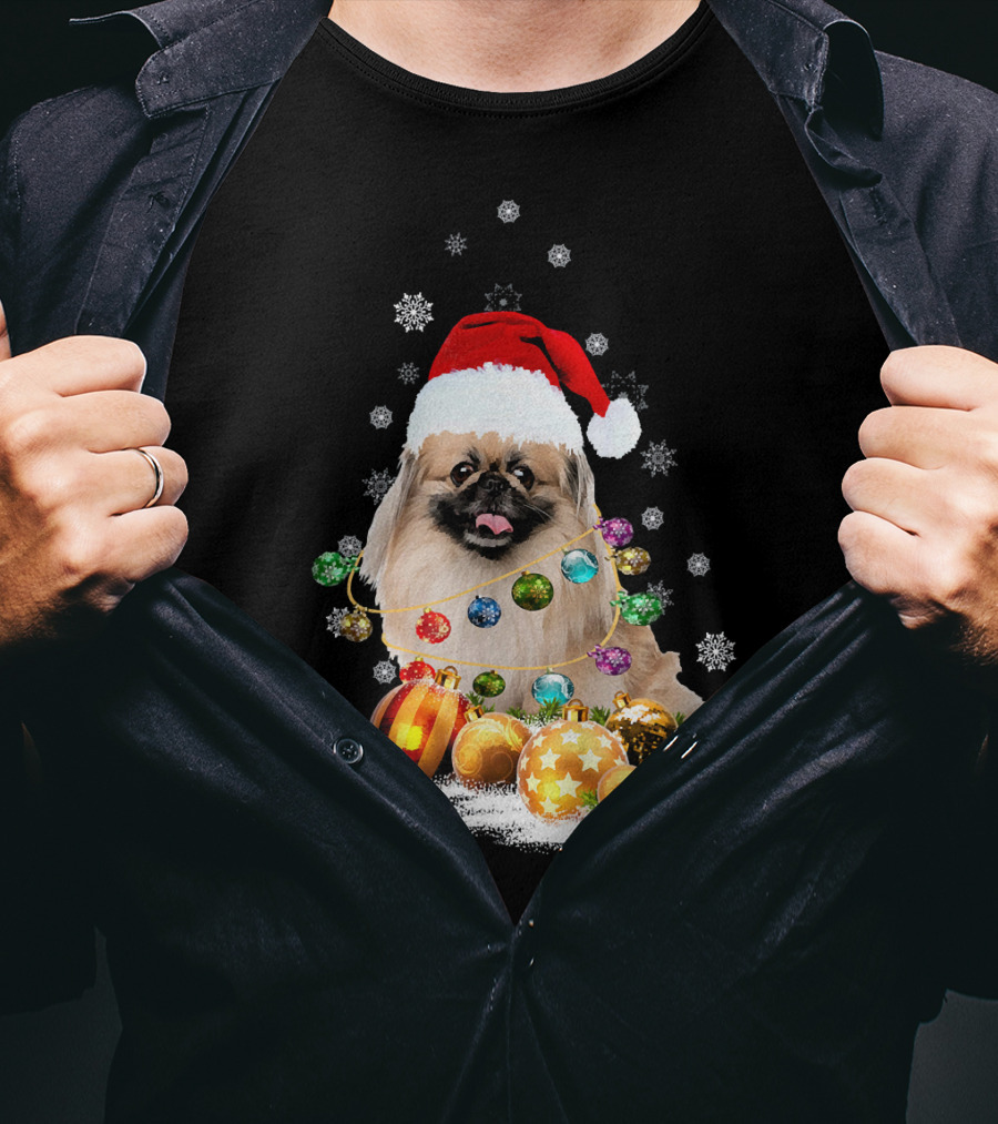 Pekingese Christmas Dog Lights With Santa Hat And Snowflakes T-Shirt