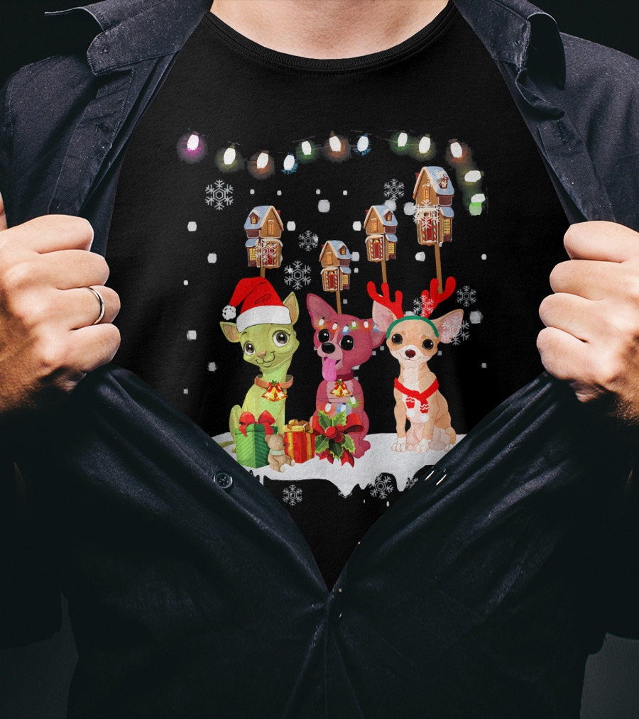 Chihuahua Christmas Light With Santa Hat And Reindeer Antlers T-Shirt