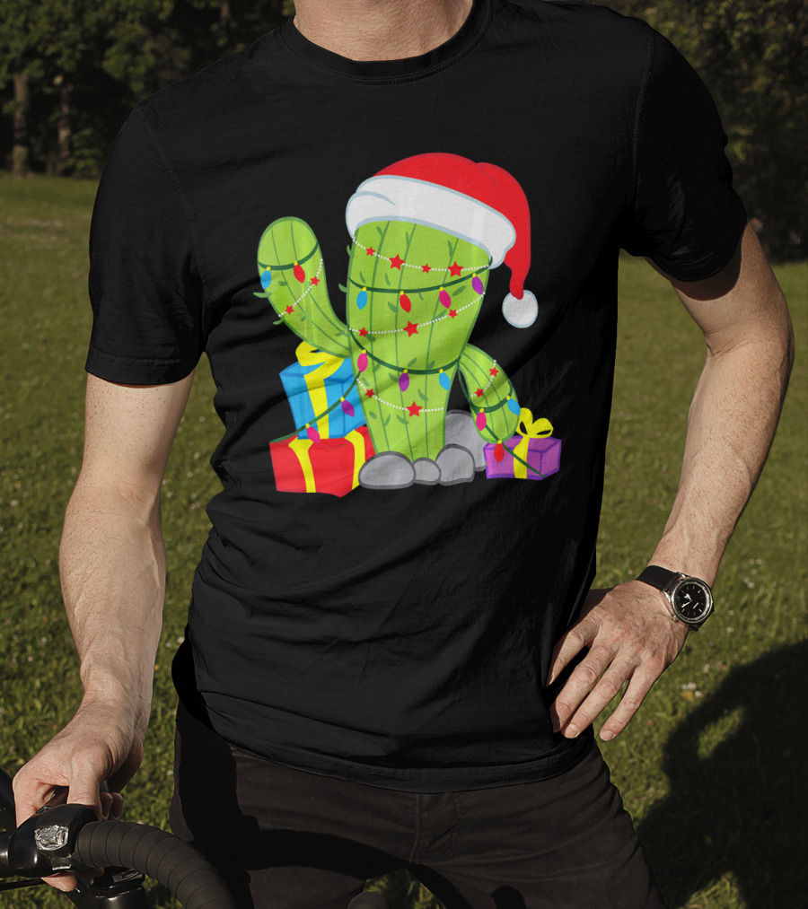 Cactus Tree Santa Hat Christmas Presents Mexican T-Shirt