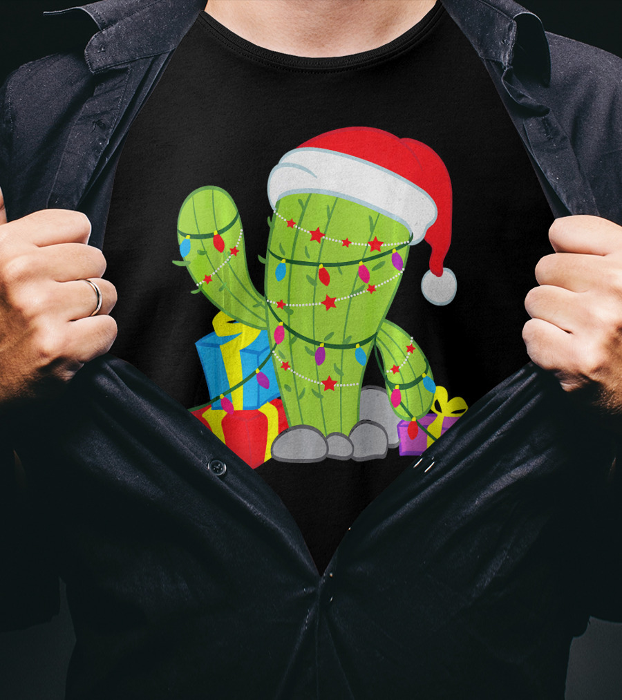 Cactus Tree Santa Hat Christmas Presents Mexican T-Shirt
