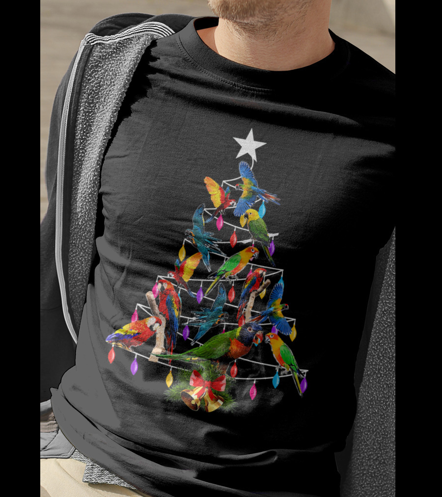 Cute Parrot Christmas Tree Parrots Love Lights Star Holiday T-Shirt