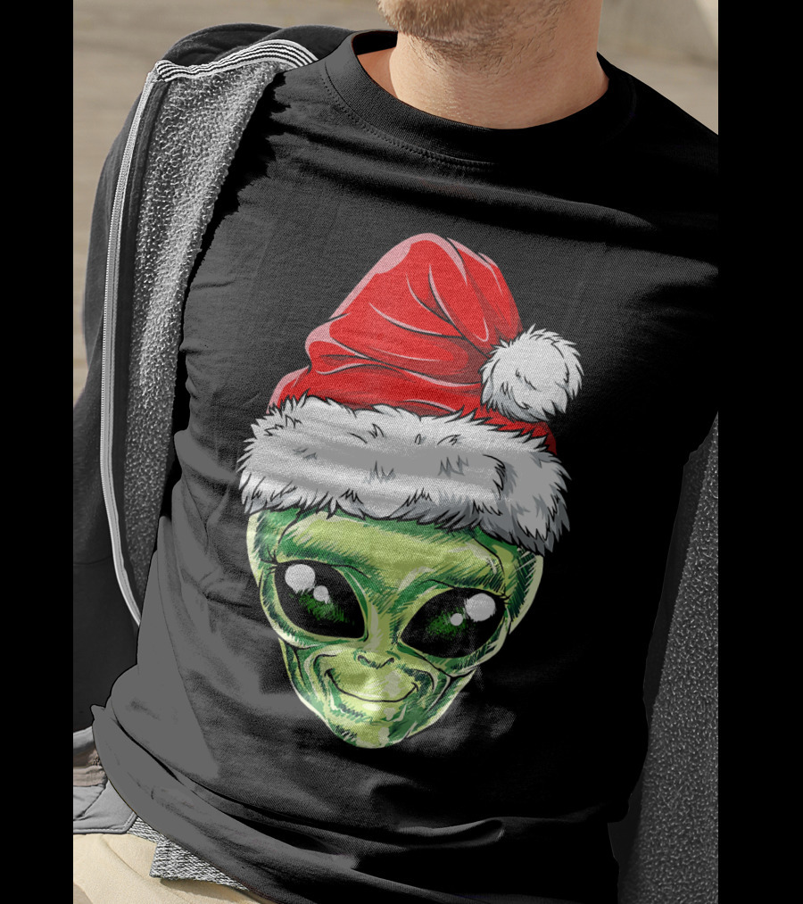 Alien Santa Christmas Hat T-Shirt