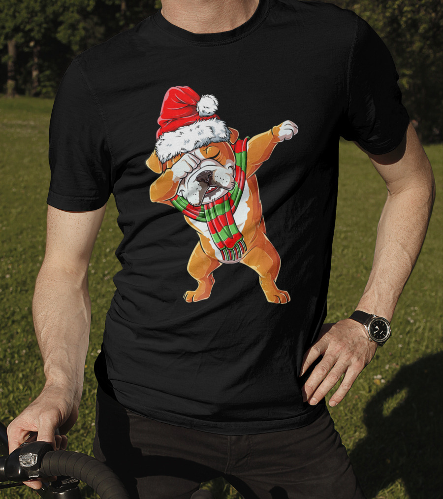 Dabbing English Bulldog Santa Claus With Christmas Hat And Scarf T-Shirt