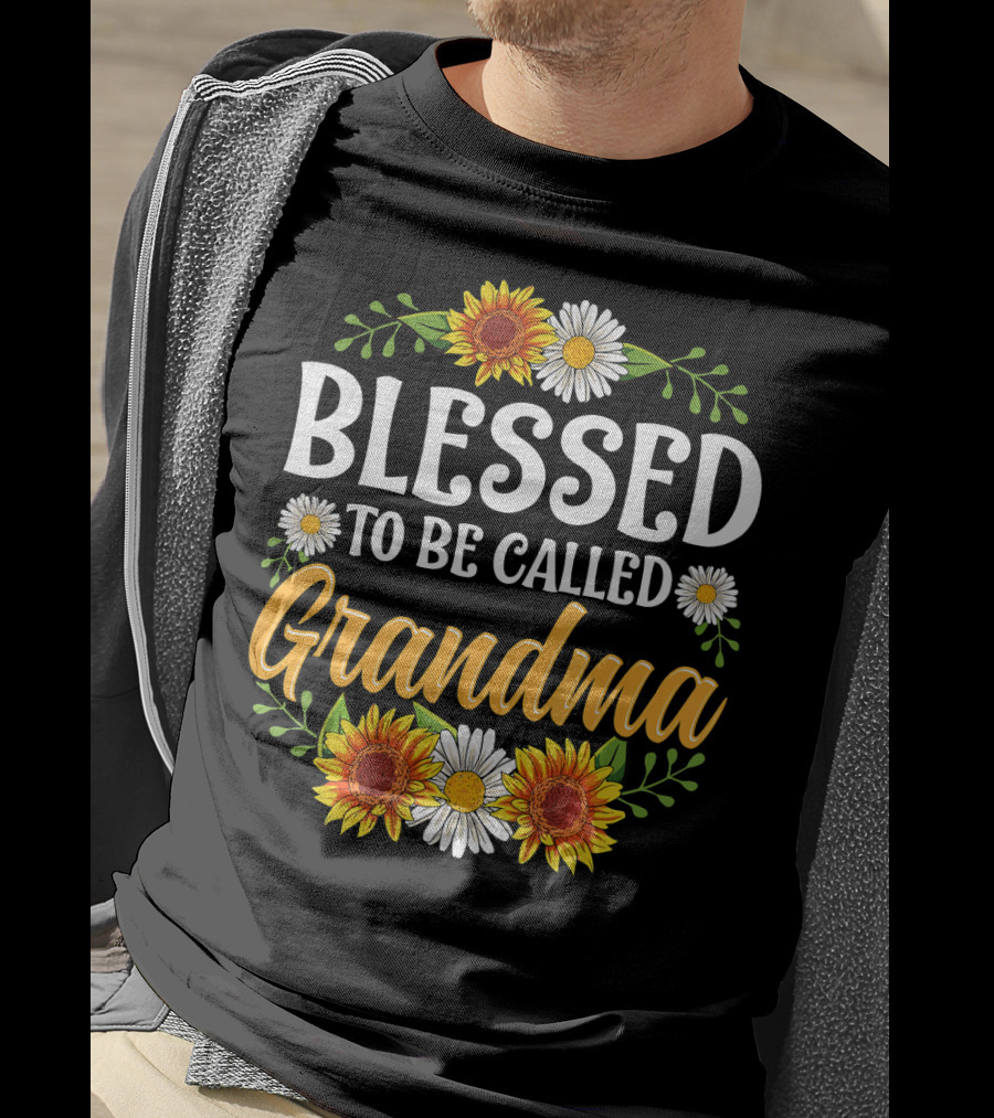 Blessed To Be Called Grandma Sunflower Daisy Floral T-Shirt