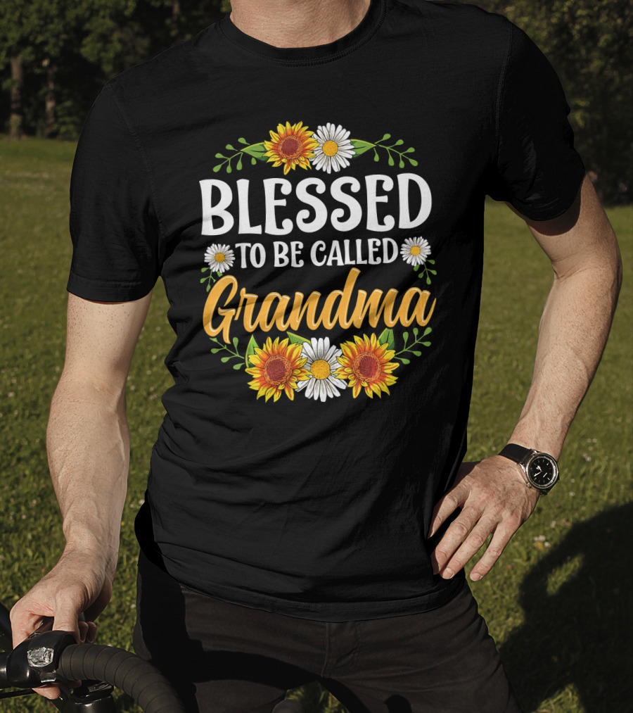 Blessed To Be Called Grandma Sunflower Daisy Floral T-Shirt